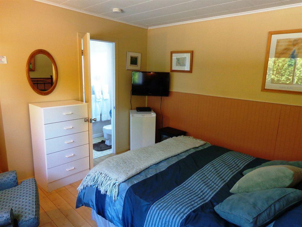 Motel Des Deux Lacs Waterloo Zewnętrze zdjęcie